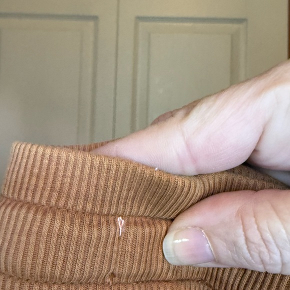 EVRI Women's Rust-Colored Cargo Shorts - Washed, Not Worn - 18W - Picture 6 of 6